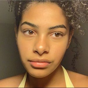 Meet your Posher, Hailey